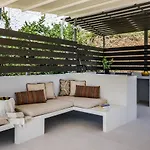 Holiday home Breezy Rooftop House *
