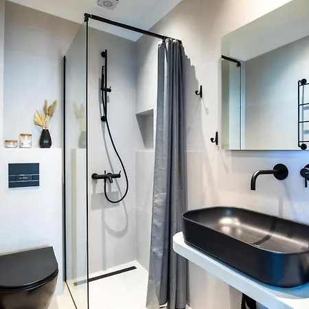 Breezy Rooftop House