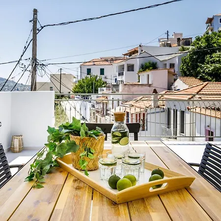 Breezy Rooftop House * Skopelos Town
