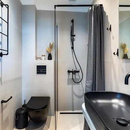 別荘 Breezy Rooftop House *