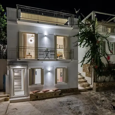 Semesterbostad Breezy Rooftop House Skopelos stad